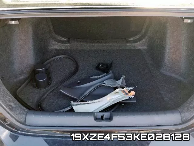 19XZE4F53KE028128_9.webp
