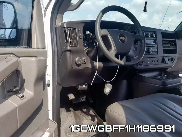 1GCWGBFF1H1186991_9.webp