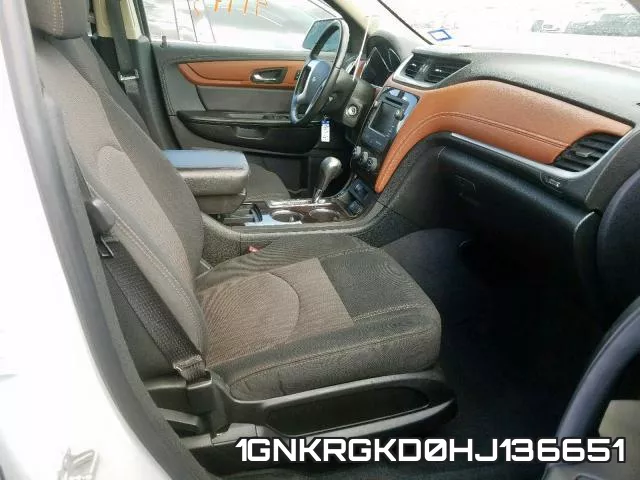 1GNKRGKD0HJ136651_5.webp
