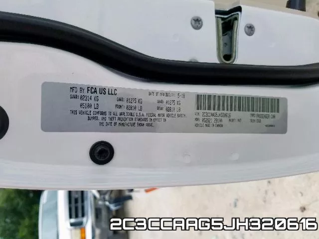 2C3CCAAG5JH320616_10.webp