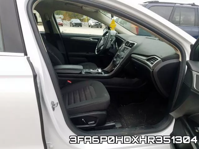 3FA6P0HDXHR351304_5.webp