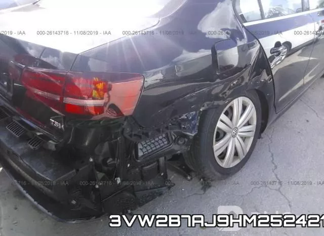 3VW2B7AJ9HM252421_6.webp