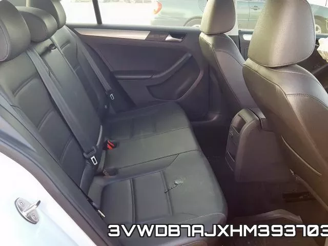 3VWDB7AJXHM393703_6.webp