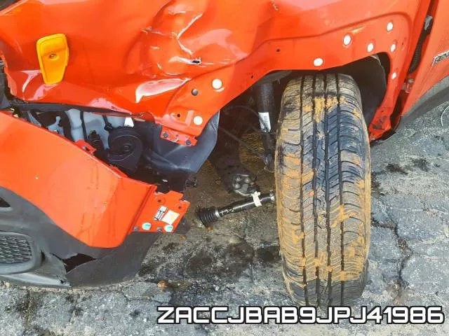 ZACCJBAB9JPJ41986_9.webp