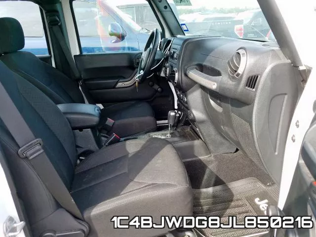 1C4BJWDG8JL850216_5.webp