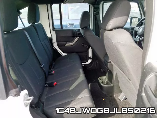 1C4BJWDG8JL850216_6.webp