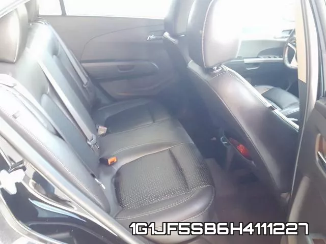 1G1JF5SB6H4111227_6.webp