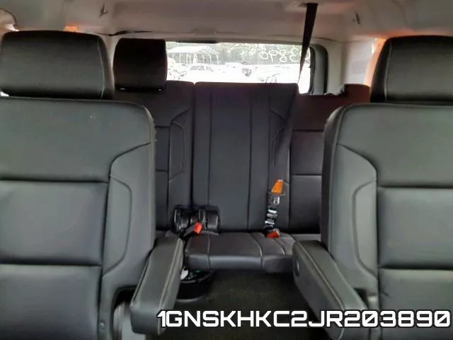 1GNSKHKC2JR203890_6.webp
