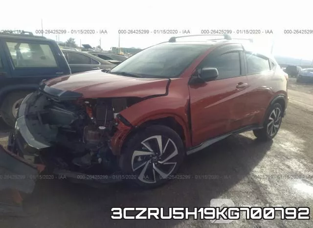 3CZRU5H19KG700792_2.webp