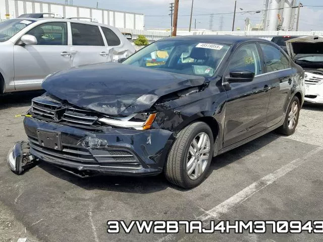 3VW2B7AJ4HM370943_2.webp
