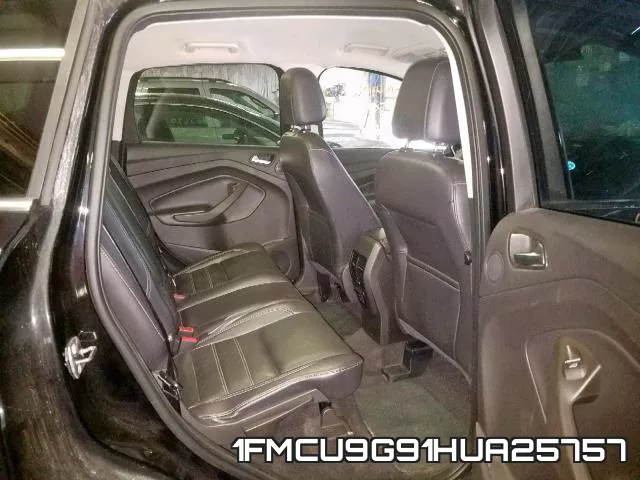 1FMCU9G91HUA25757_6.webp