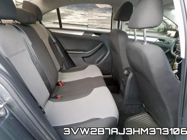 3VW2B7AJ3HM373106_6.webp