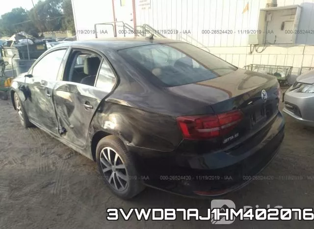 3VWDB7AJ1HM402076_3.webp
