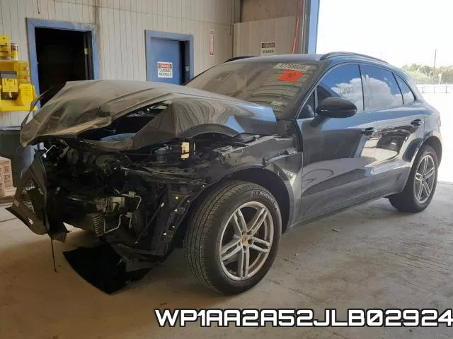 WP1AA2A52JLB02924_2.webp