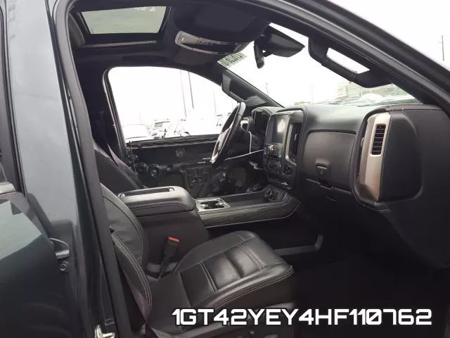 1GT42YEY4HF110762_5.webp