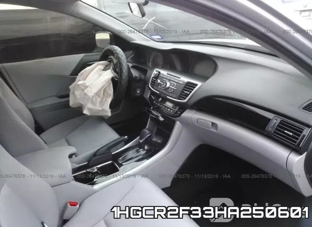 1HGCR2F33HA250601_5.webp