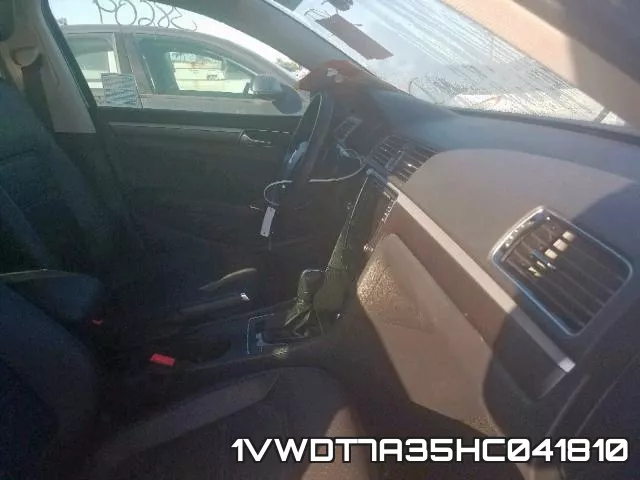 1VWDT7A35HC041810_5.webp
