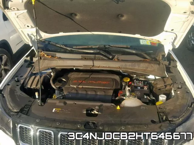 3C4NJDCB2HT646677_7.webp
