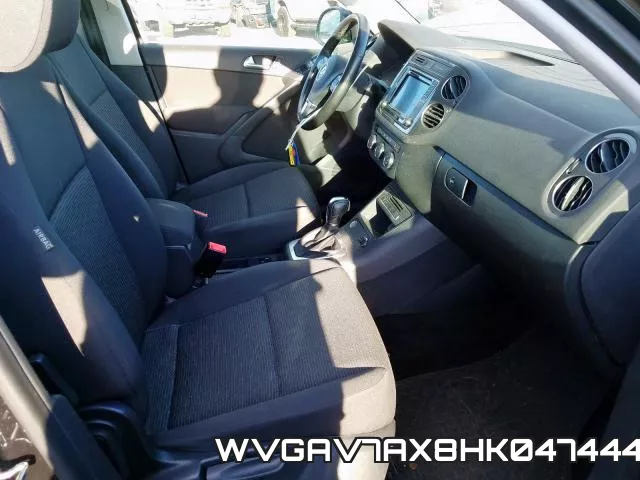 WVGAV7AX8HK047444_5.webp