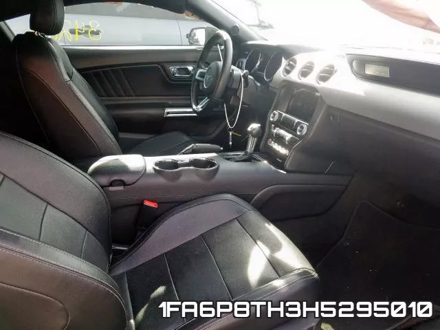 1FA6P8TH3H5295010_5.webp