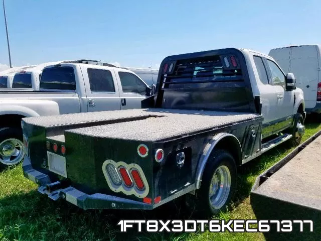 1FT8X3DT6KEC67377_4.webp