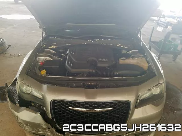 2C3CCABG5JH261632_7.webp