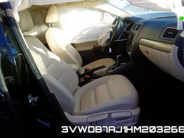 3VWDB7AJ1HM203268_5.webp