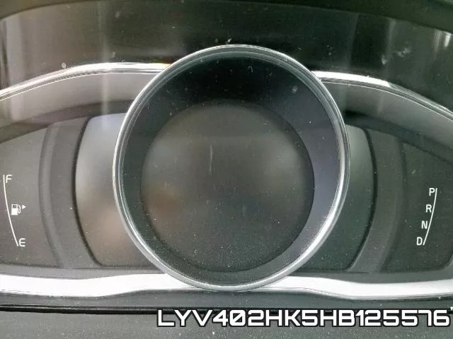 LYV402HK5HB125576_8.webp