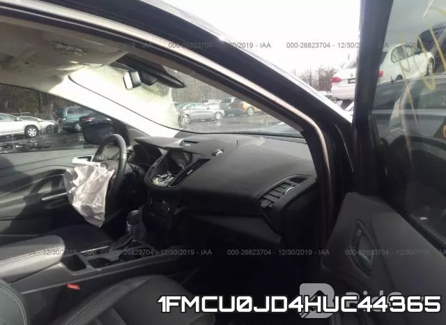 1FMCU0JD4HUC44365_5.webp