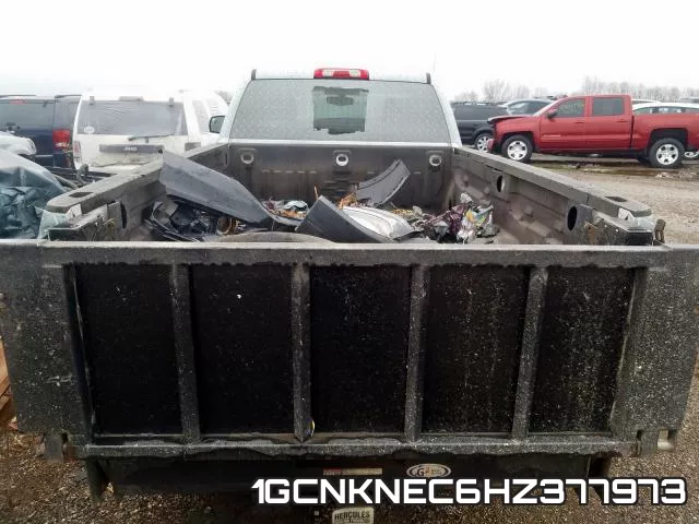1GCNKNEC6HZ377973_6.webp