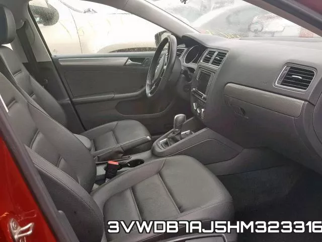 3VWDB7AJ5HM323316