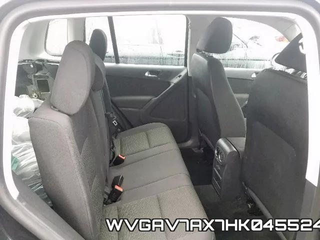 WVGAV7AX7HK045524_6.webp