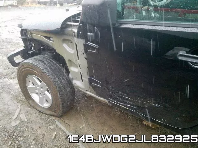 1C4BJWDG2JL832925_9.webp