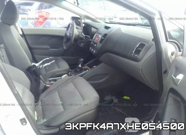 3KPFK4A7XHE054500_5.webp