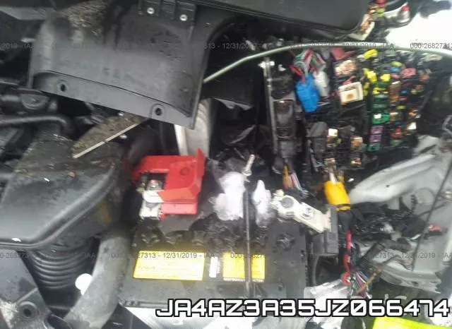 JA4AZ3A35JZ066474_10.webp