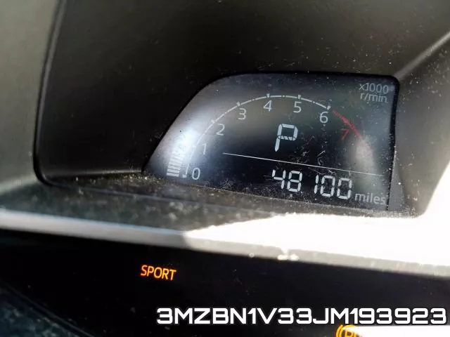 3MZBN1V33JM193923_8.webp