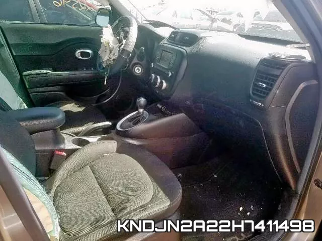 KNDJN2A22H7411498_5.webp
