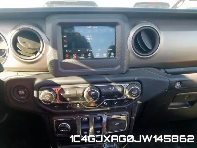 1C4GJXAG0JW145862_9.webp