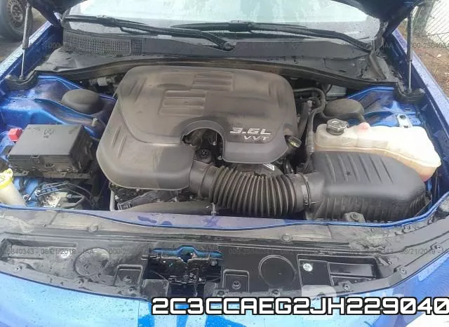 2C3CCAEG2JH229040_10.webp