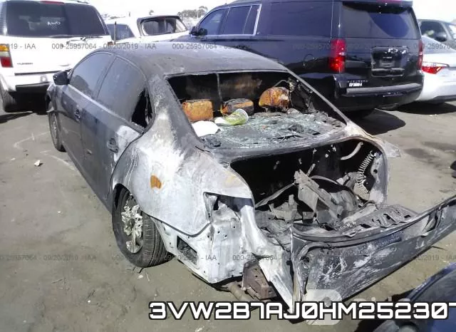 3VW2B7AJ0HM252307_3.webp