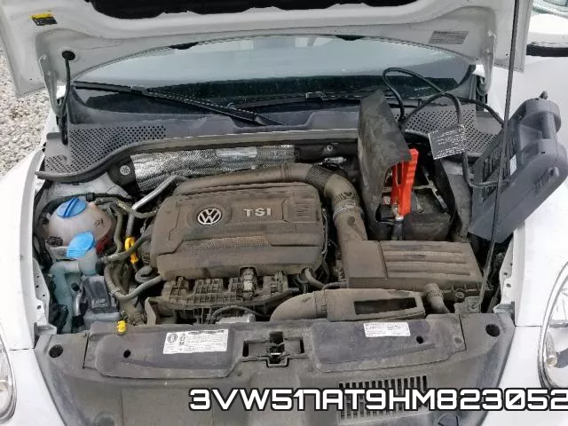 3VW517AT9HM823052_7.webp