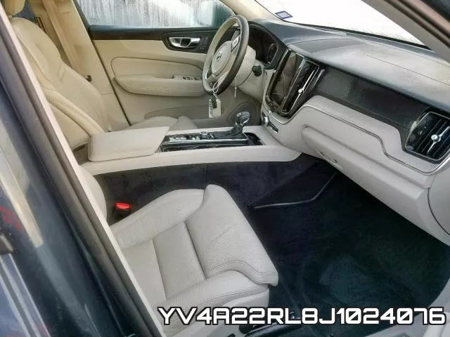YV4A22RL8J1024076_5.webp