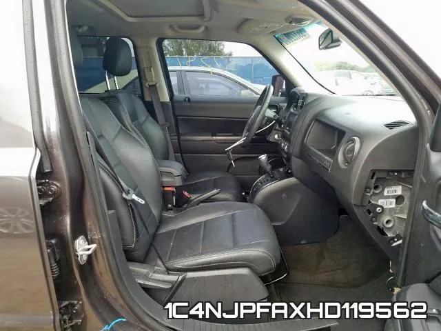 1C4NJPFAXHD119562_5.webp