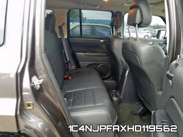 1C4NJPFAXHD119562_6.webp