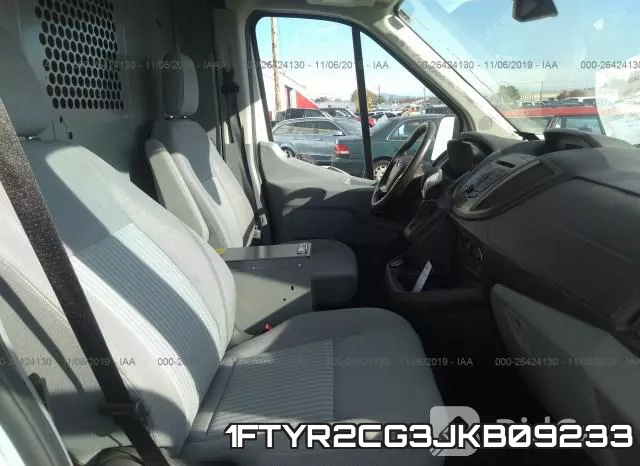 1FTYR2CG3JKB09233_5.webp