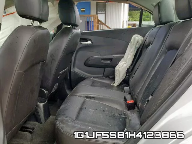 1G1JF5SB1H4123866_6.webp