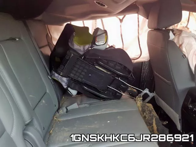 1GNSKHKC6JR286921_6.webp