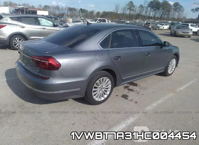 1VWBT7A31HC004454_4.webp