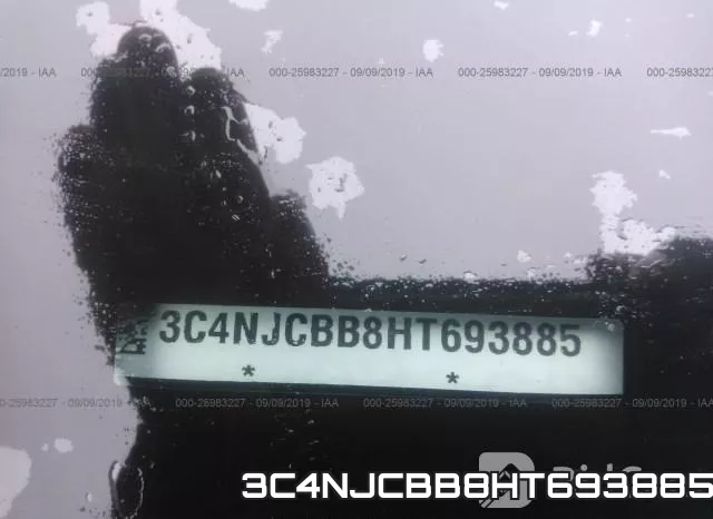 3C4NJCBB8HT693885_9.webp
