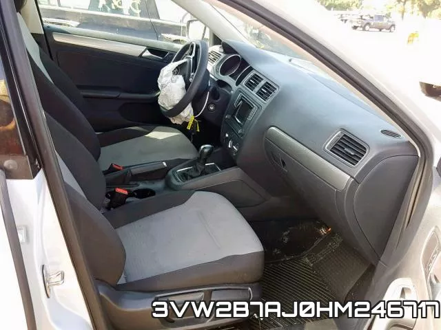 3VW2B7AJ0HM246717